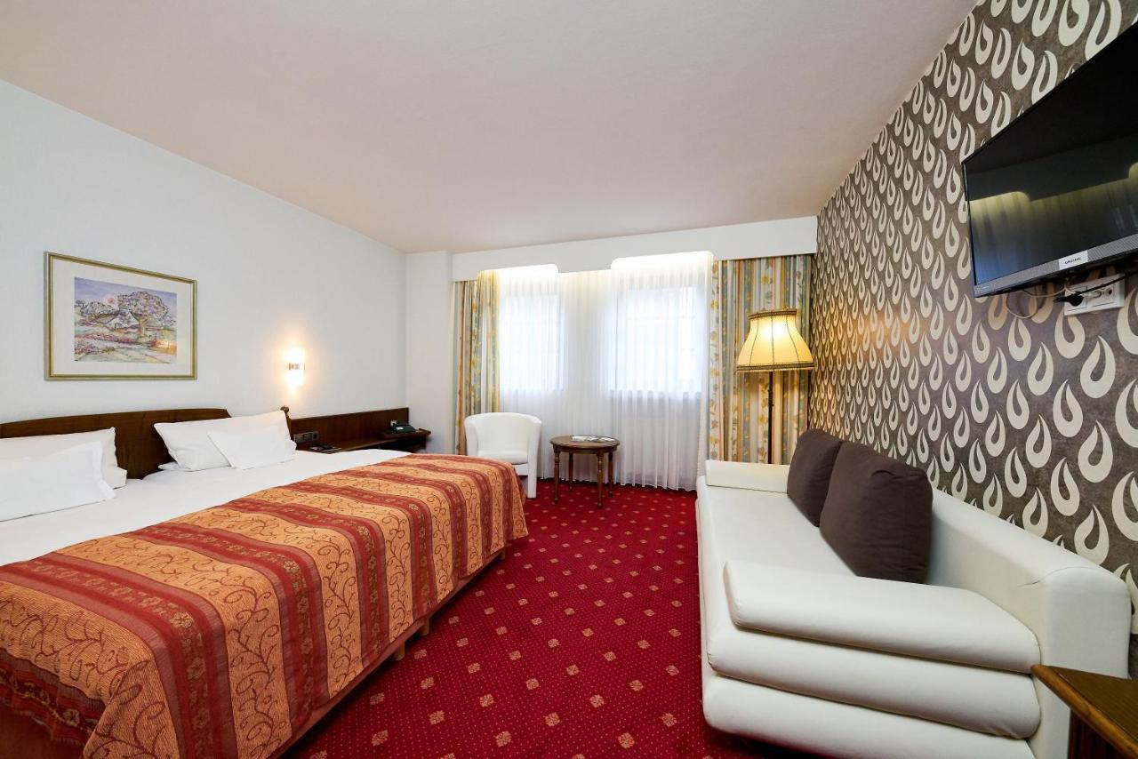 Hotel Zur Post Bernkastel-Kues Kültér fotó