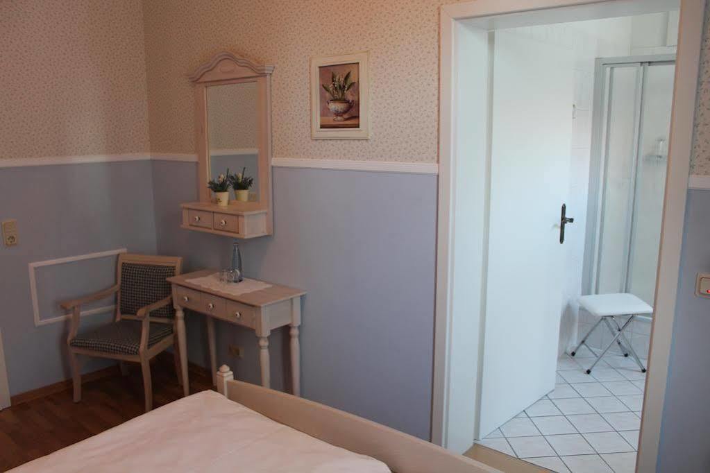 Hotel Zur Post Bernkastel-Kues Kültér fotó