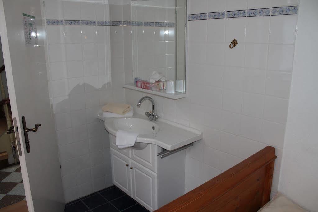 Hotel Zur Post Bernkastel-Kues Kültér fotó