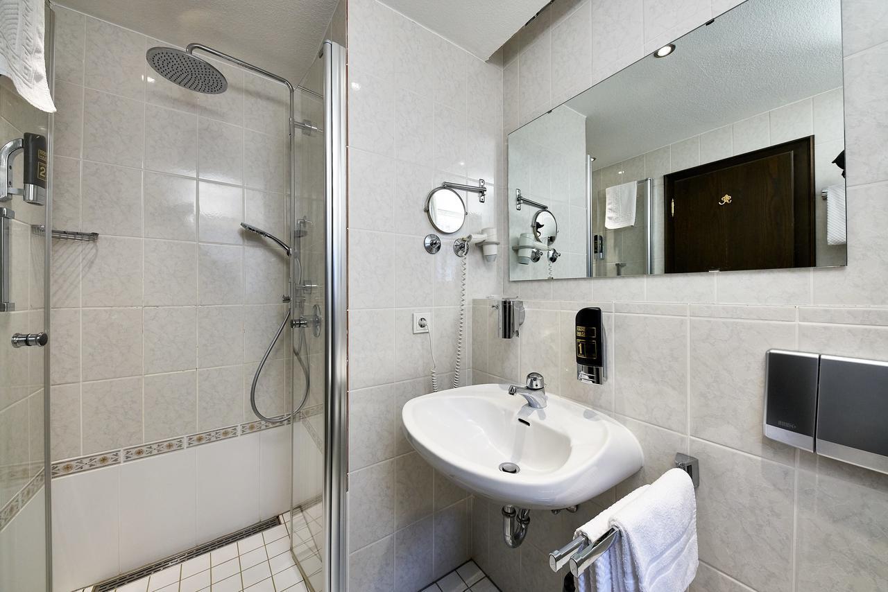 Hotel Zur Post Bernkastel-Kues Kültér fotó